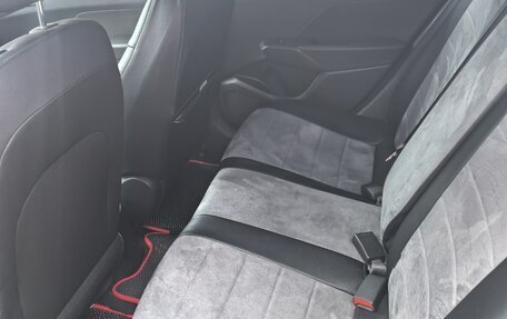 Hyundai Solaris II рестайлинг, 2019 год, 1 000 000 рублей, 4 фотография