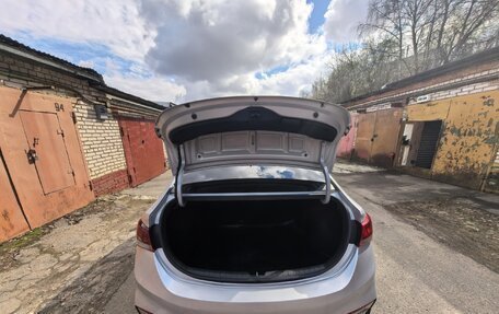 Hyundai Solaris II рестайлинг, 2019 год, 1 000 000 рублей, 6 фотография