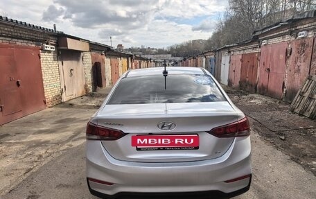 Hyundai Solaris II рестайлинг, 2019 год, 1 000 000 рублей, 5 фотография