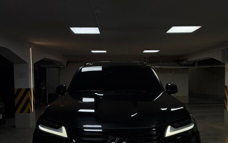 Lexus LX, 2022 год, 14 000 000 рублей, 34 фотография