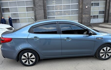 KIA Rio III рестайлинг, 2013 год, 850 000 рублей, 4 фотография