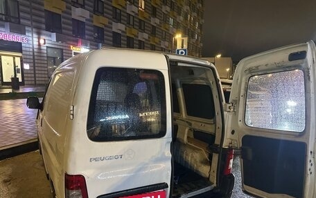 Peugeot Partner II рестайлинг 2, 2010 год, 250 000 рублей, 2 фотография