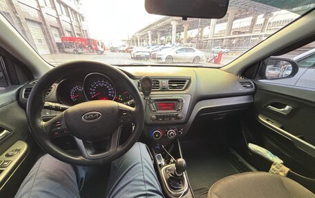 KIA Rio III рестайлинг, 2013 год, 850 000 рублей, 12 фотография