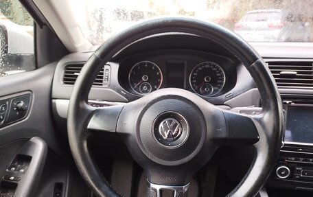 Volkswagen Jetta VI, 2012 год, 1 050 000 рублей, 11 фотография