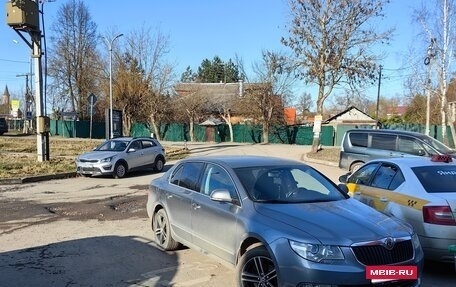 Skoda Superb III рестайлинг, 2011 год, 990 000 рублей, 2 фотография