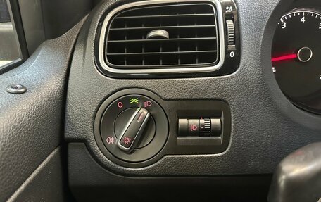 Volkswagen Polo VI (EU Market), 2017 год, 1 230 000 рублей, 8 фотография