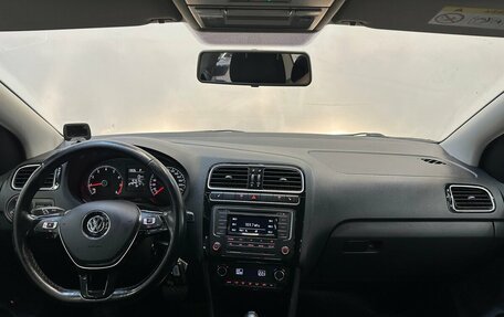 Volkswagen Polo VI (EU Market), 2017 год, 1 230 000 рублей, 5 фотография