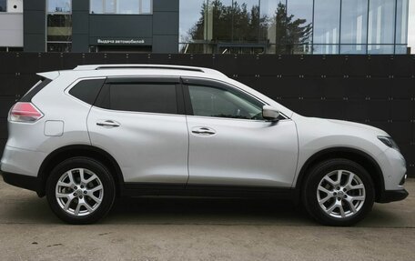 Nissan X-Trail, 2017 год, 2 250 000 рублей, 5 фотография