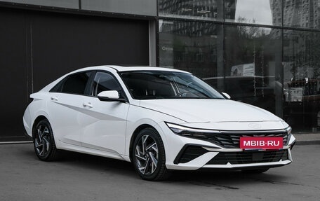 Hyundai Elantra, 2024 год, 2 220 000 рублей, 3 фотография