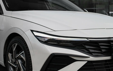 Hyundai Elantra, 2024 год, 2 220 000 рублей, 24 фотография