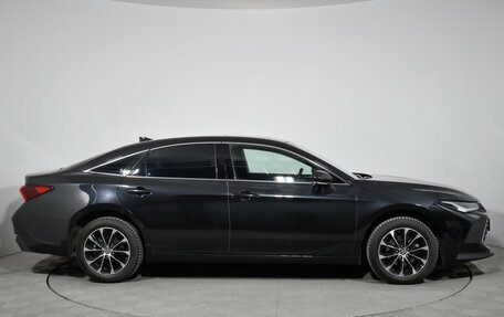 Toyota Avalon, 2022 год, 3 190 000 рублей, 4 фотография