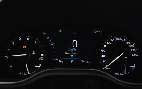 Toyota Avalon, 2022 год, 3 190 000 рублей, 23 фотография