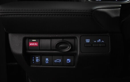 Toyota Avalon, 2022 год, 3 190 000 рублей, 19 фотография