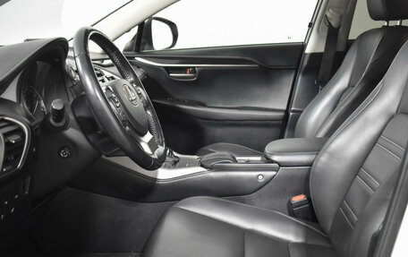 Lexus NX I, 2016 год, 2 575 000 рублей, 10 фотография