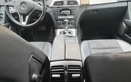 Mercedes-Benz C-Класс, 2013 год, 1 650 000 рублей, 10 фотография