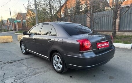Toyota Avensis III рестайлинг, 2006 год, 1 000 000 рублей, 4 фотография