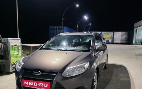 Ford Focus III, 2014 год, 665 000 рублей, 2 фотография
