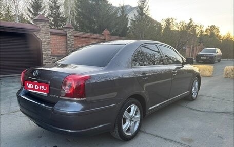 Toyota Avensis III рестайлинг, 2006 год, 1 000 000 рублей, 3 фотография