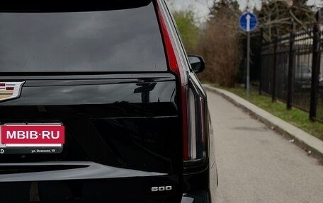 Cadillac Escalade V, 2023 год, 13 400 000 рублей, 5 фотография