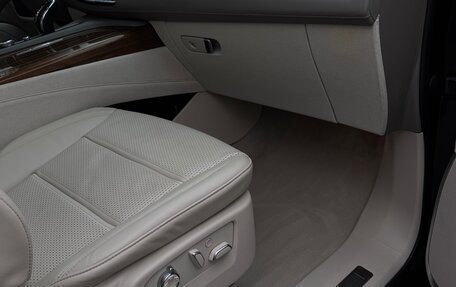 Cadillac Escalade V, 2023 год, 13 400 000 рублей, 14 фотография