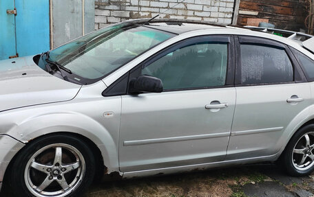 Ford Focus II рестайлинг, 2006 год, 230 000 рублей, 3 фотография