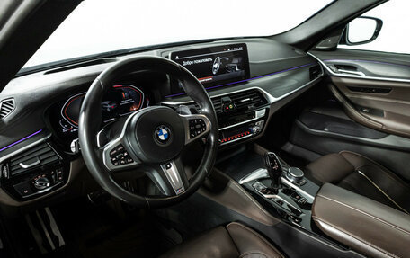 BMW 5 серия, 2020 год, 5 249 700 рублей, 11 фотография