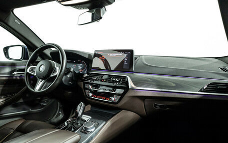 BMW 5 серия, 2020 год, 5 249 700 рублей, 9 фотография