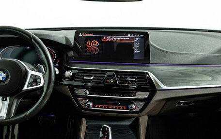 BMW 5 серия, 2020 год, 5 249 700 рублей, 14 фотография