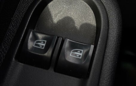 Renault Duster I рестайлинг, 2015 год, 959 000 рублей, 14 фотография