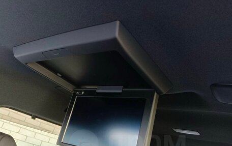 Toyota Voxy III, 2018 год, 2 480 000 рублей, 7 фотография