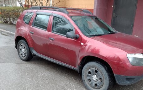 Renault Duster I рестайлинг, 2015 год, 915 000 рублей, 2 фотография