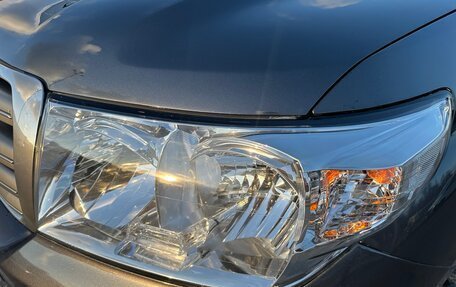 Toyota Land Cruiser 200, 2011 год, 3 050 000 рублей, 2 фотография