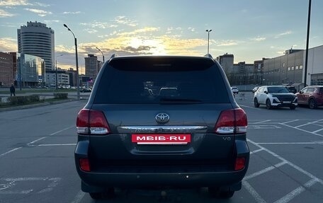 Toyota Land Cruiser 200, 2011 год, 3 050 000 рублей, 16 фотография