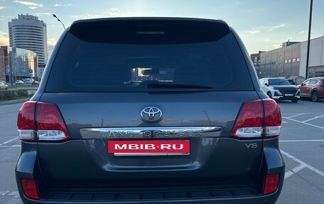 Toyota Land Cruiser 200, 2011 год, 3 050 000 рублей, 15 фотография