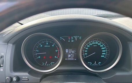 Toyota Land Cruiser 200, 2011 год, 3 050 000 рублей, 32 фотография