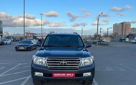 Toyota Land Cruiser 200, 2011 год, 3 050 000 рублей, 26 фотография