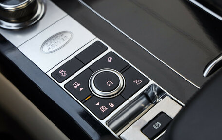 Land Rover Range Rover IV рестайлинг, 2019 год, 5 990 000 рублей, 23 фотография