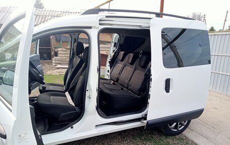 Dacia Dokker I рестайлинг, 2019 год, 1 450 000 рублей, 3 фотография