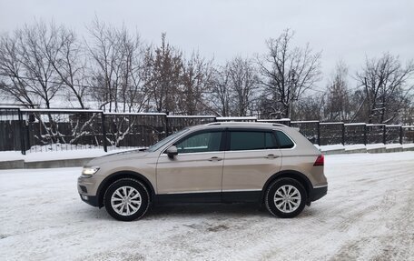 Volkswagen Tiguan II, 2018 год, 2 500 000 рублей, 4 фотография