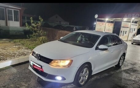 Volkswagen Jetta VI, 2013 год, 600 000 рублей, 5 фотография