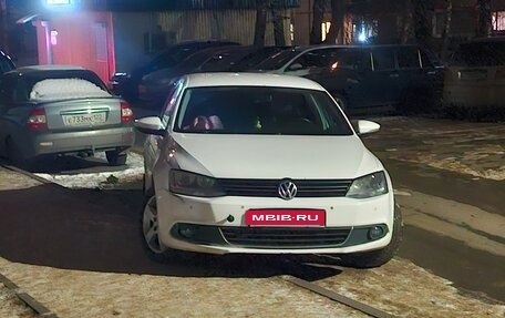 Volkswagen Jetta VI, 2013 год, 600 000 рублей, 6 фотография