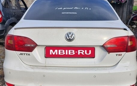 Volkswagen Jetta VI, 2013 год, 600 000 рублей, 9 фотография