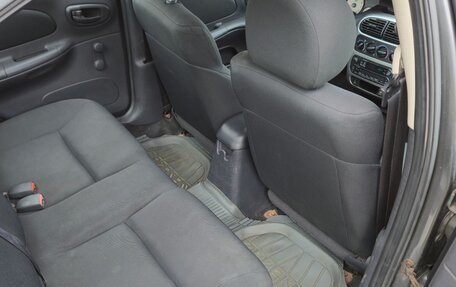 Dodge Neon II, 2003 год, 245 000 рублей, 17 фотография