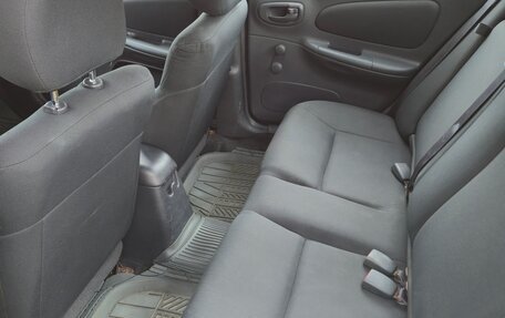 Dodge Neon II, 2003 год, 245 000 рублей, 18 фотография