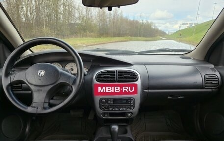 Dodge Neon II, 2003 год, 245 000 рублей, 13 фотография