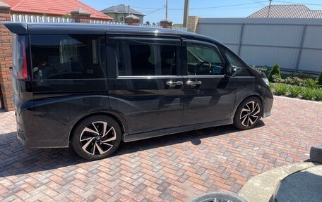 Honda Stepwgn IV, 2017 год, 2 150 000 рублей, 7 фотография