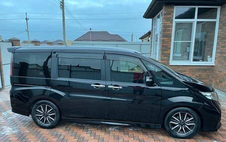 Honda Stepwgn IV, 2017 год, 2 150 000 рублей, 11 фотография