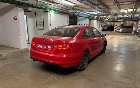 Volkswagen Jetta VI, 2012 год, 950 000 рублей, 3 фотография