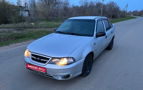 Daewoo Nexia I рестайлинг, 2010 год, 140 000 рублей, 3 фотография