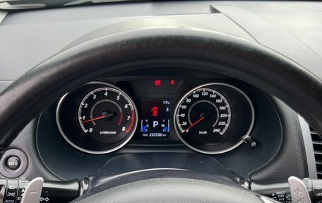 Mitsubishi Outlander III рестайлинг 3, 2011 год, 1 200 000 рублей, 20 фотография